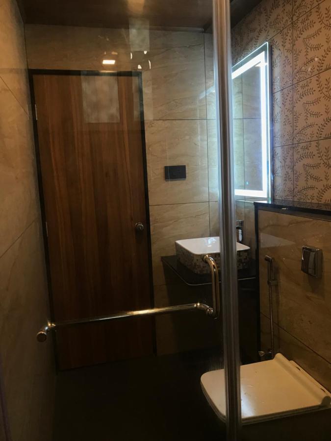 Meenakshi Inn 乌杜皮 外观 照片